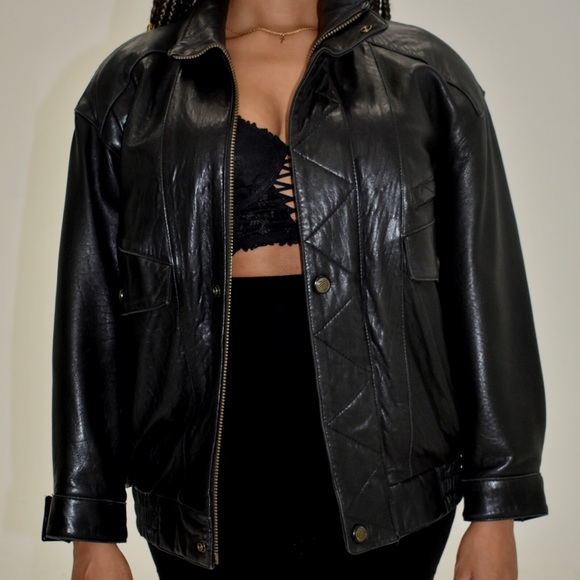 Amazing leather jacket by Danier - Picture 3 of 3